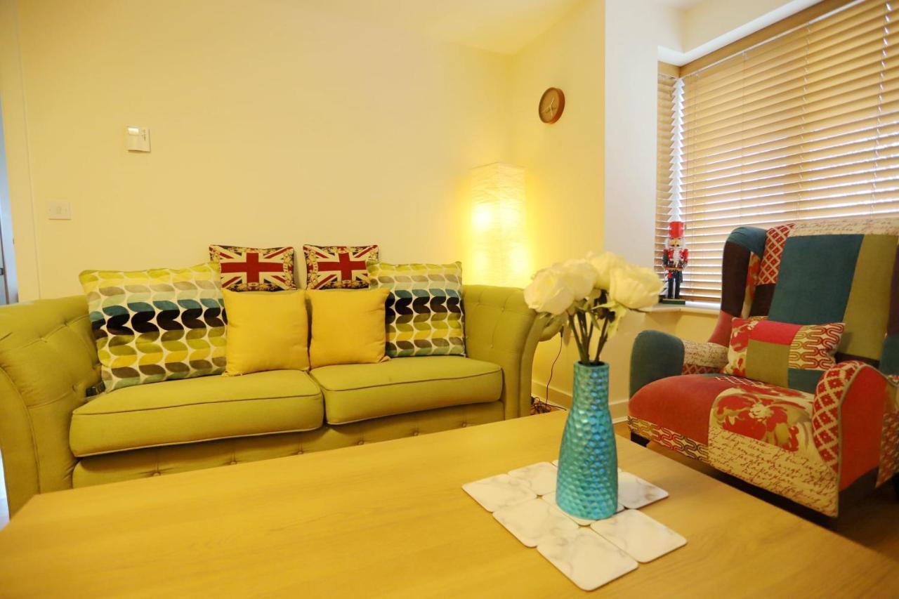 Appartement Easytravel Luxury Nec/Airport 3 Beds House à Birmingham Extérieur photo