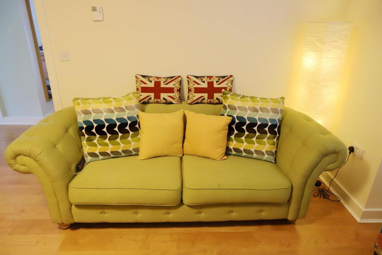 Appartement Easytravel Luxury Nec/Airport 3 Beds House à Birmingham Extérieur photo